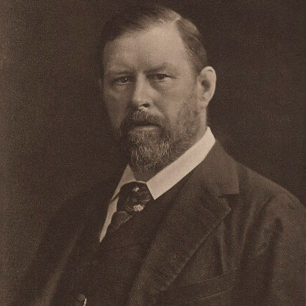 Bram Stoker by W. & D. Downey. photogravure, 1906. National Portrait Gallery, London. NPG X3769. Acquired, 1956. Photographs Collection. (CC BY-NC-ND 3.0) Attribution-NonCommercial-NoDerivs 3.0 Unported.